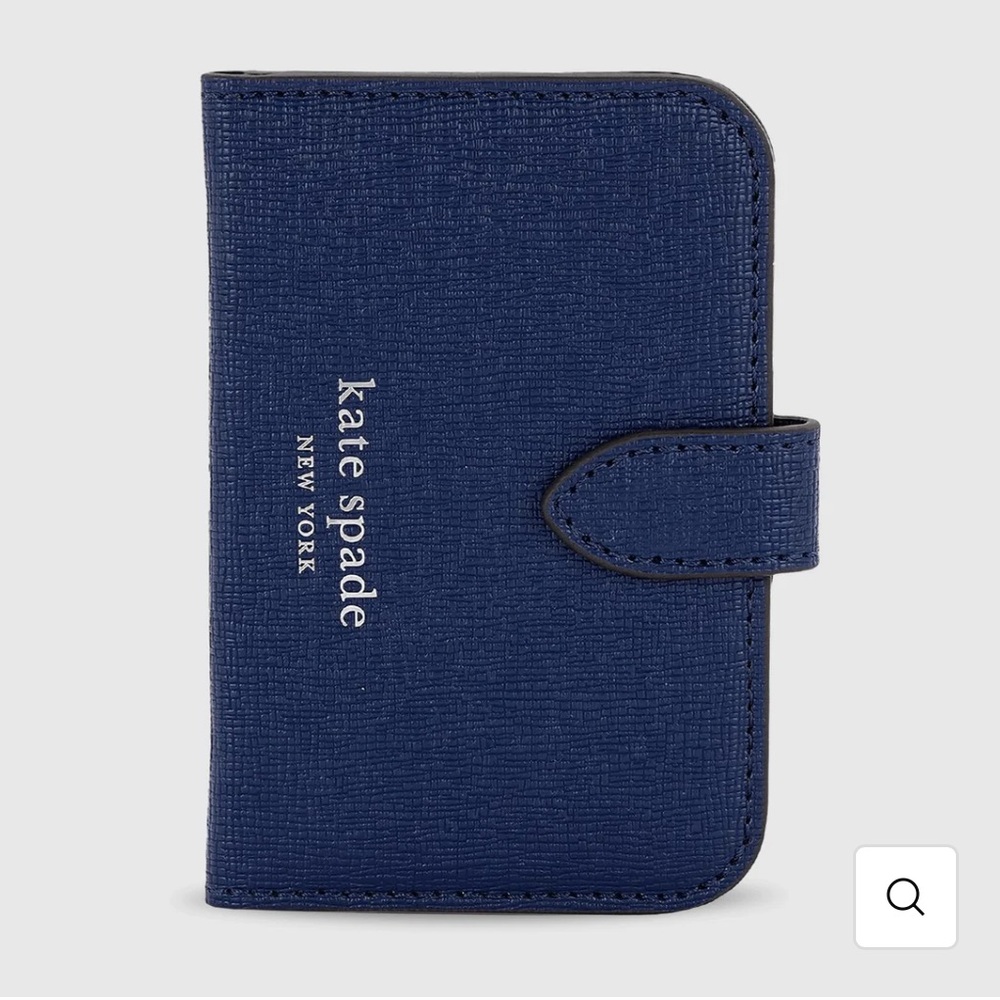 New in box kate spade new york
Navy Morgan MagSafe
Wallet
